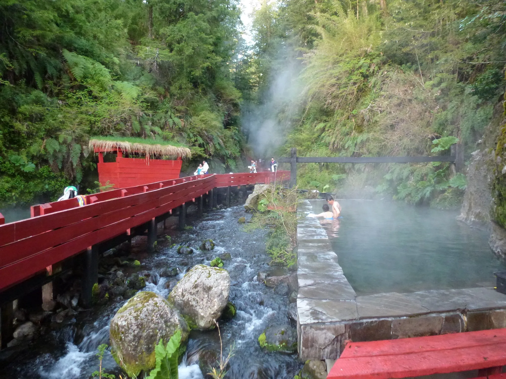 Piscinas de Termas Geométricas